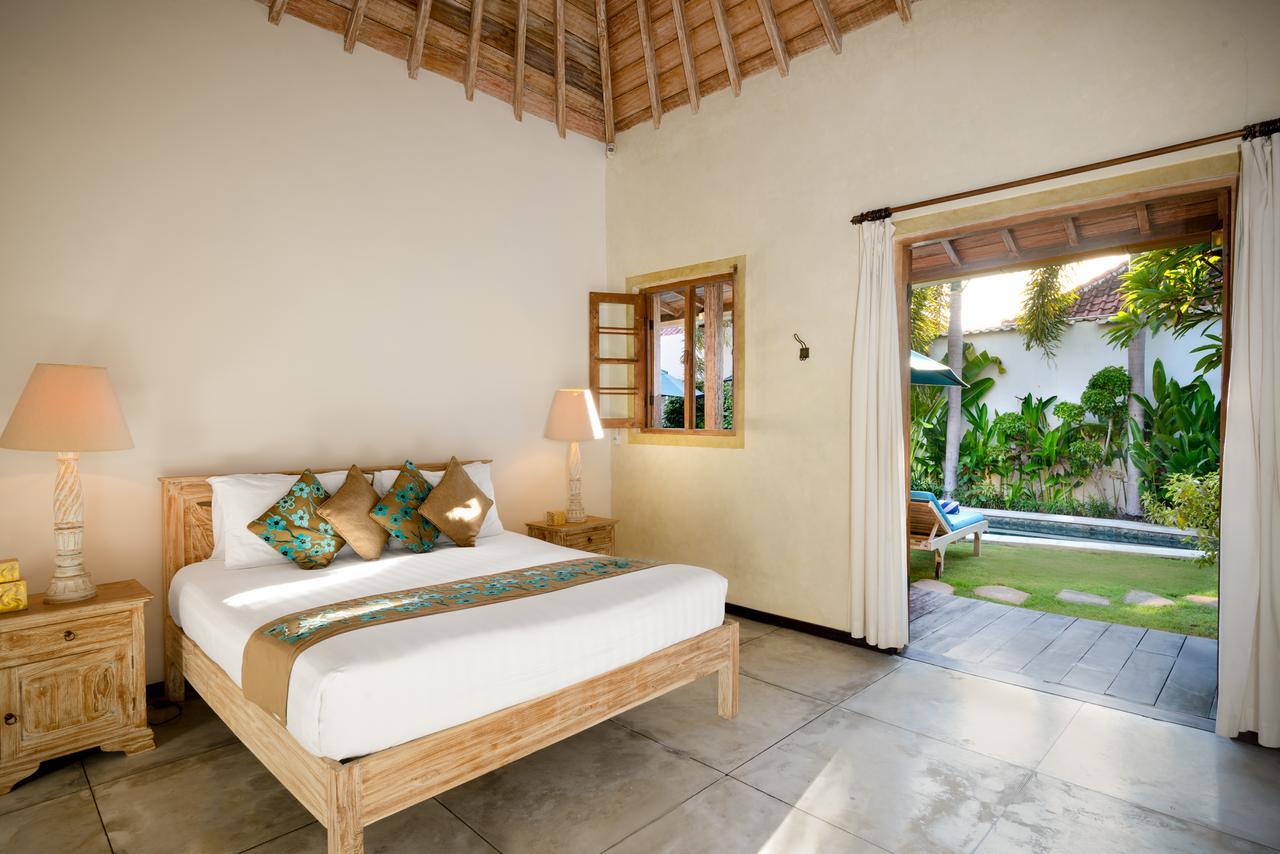 Villa Amsa Seminyak Esterno foto